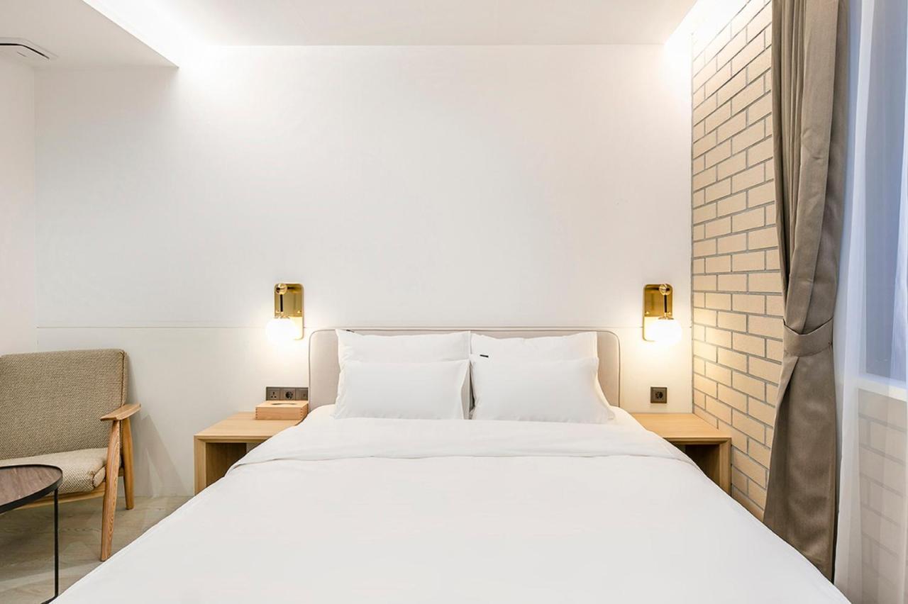 Hotel Yaja Gimhae Екстериор снимка