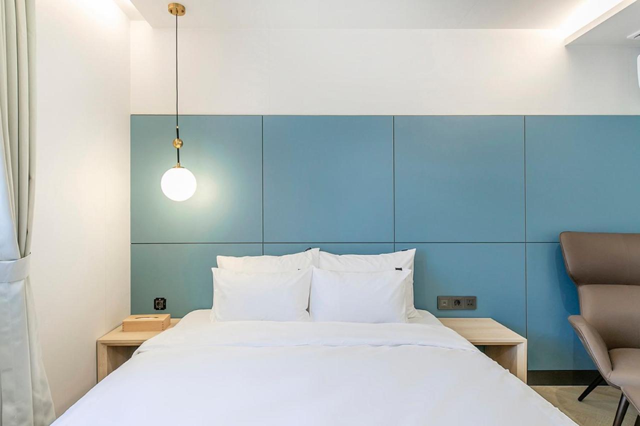 Hotel Yaja Gimhae Екстериор снимка