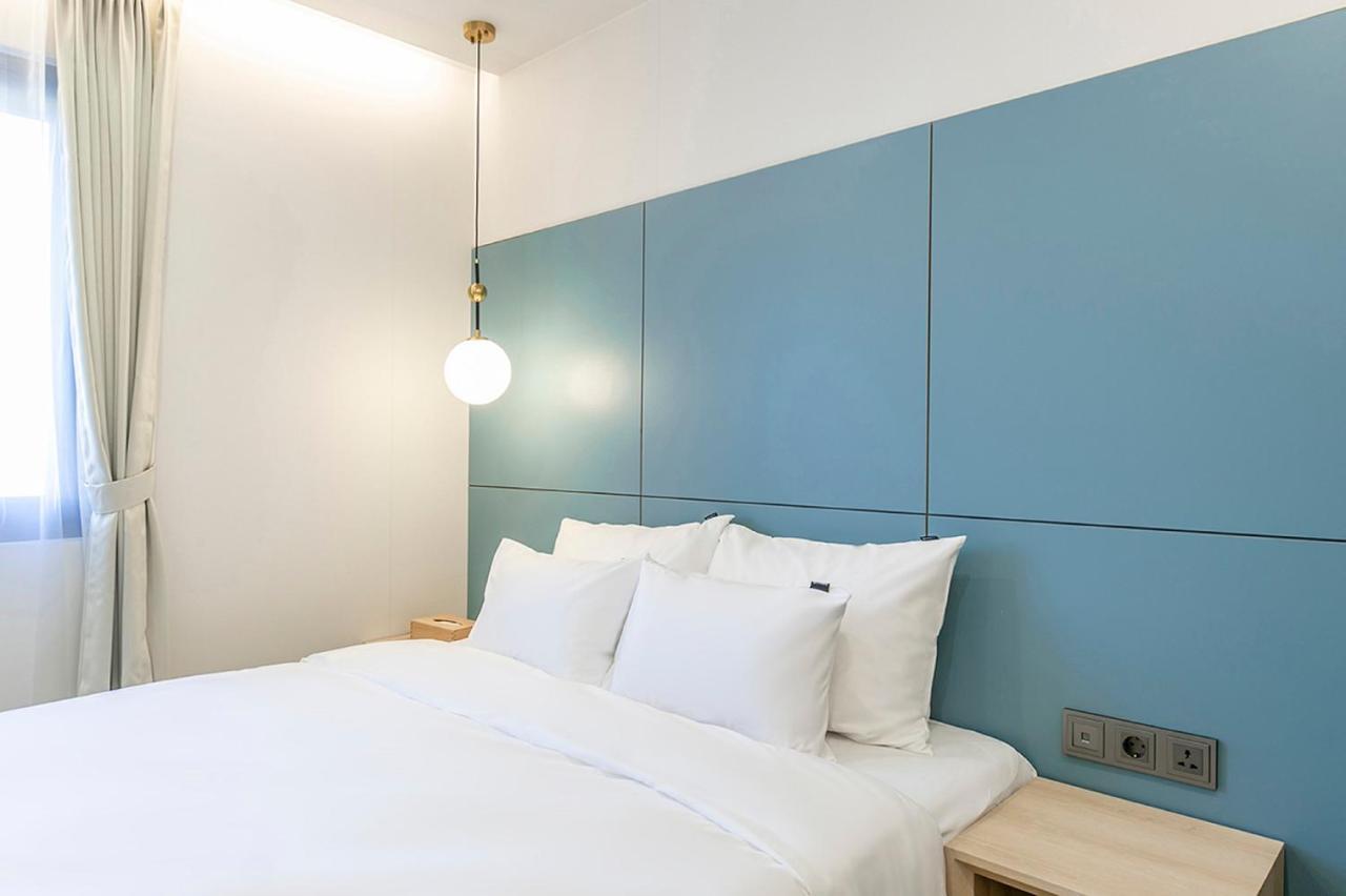Hotel Yaja Gimhae Екстериор снимка