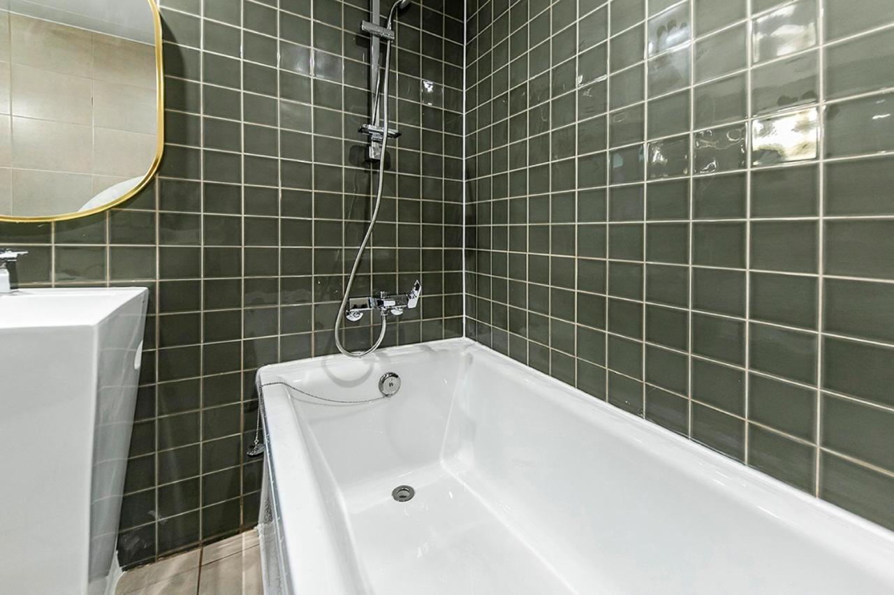 Hotel Yaja Gimhae Екстериор снимка
