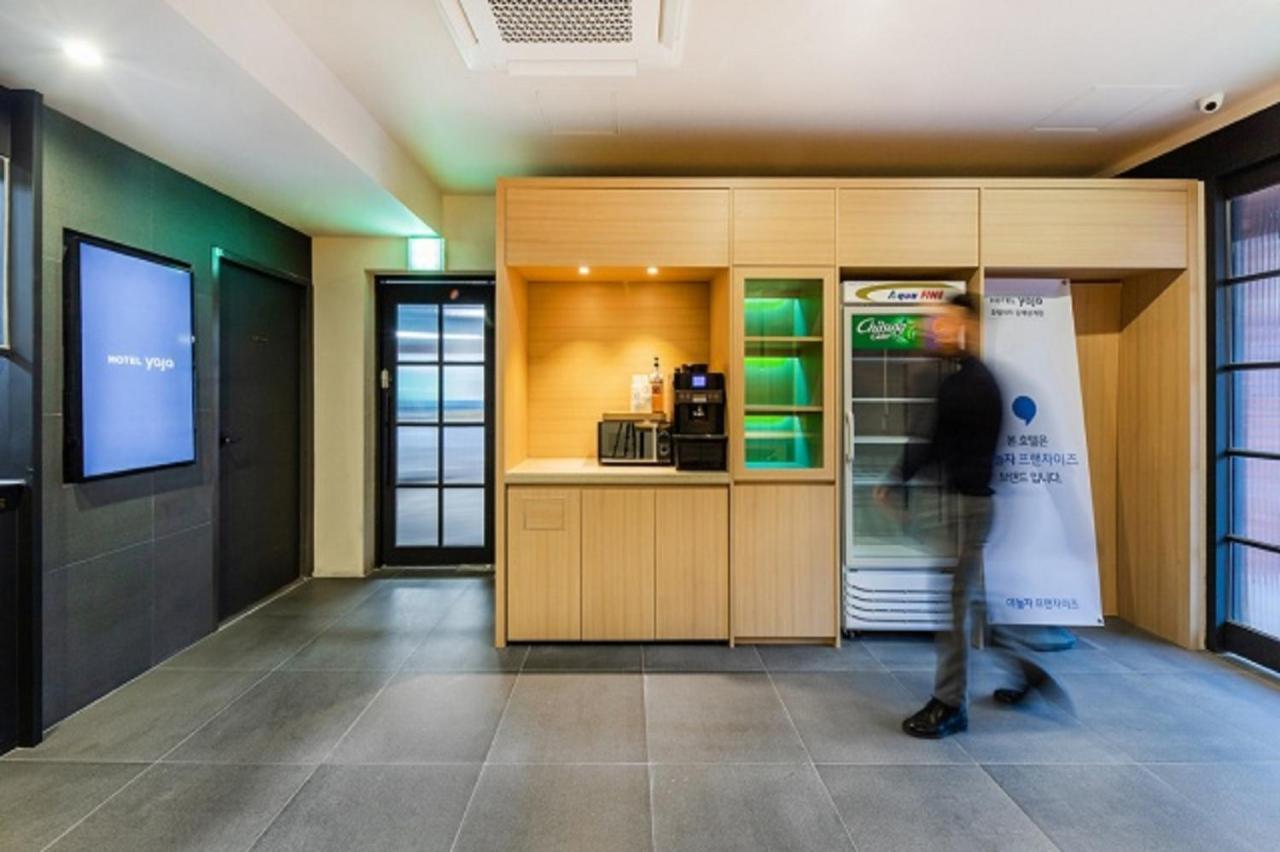Hotel Yaja Gimhae Екстериор снимка